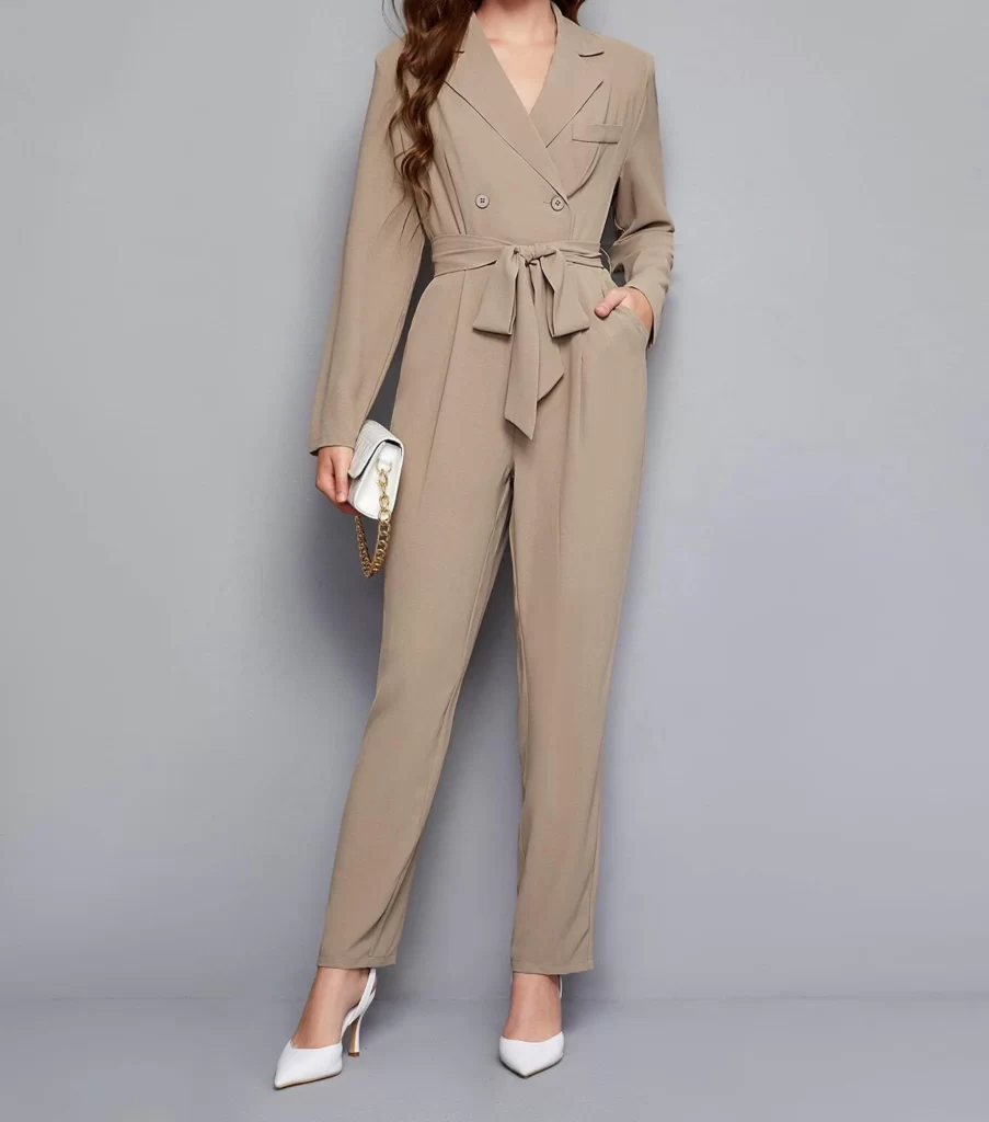 10 Casual Evening Party Outfits You'll Want to Copy , Jumpsuit